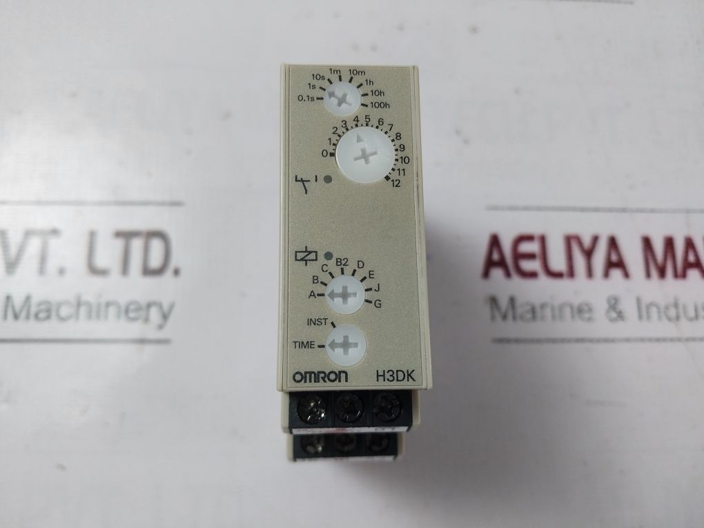 Omron H3Dk-m2 Timer Relay 0.1S-1200H