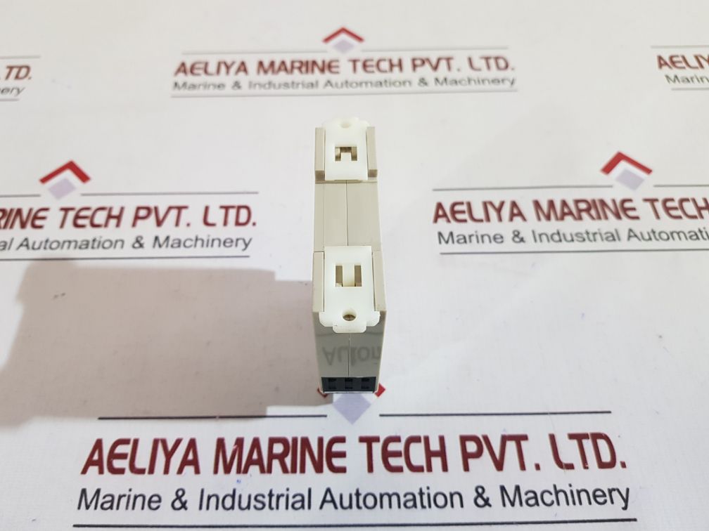 Omron H3Dk-m2 Timer Relay