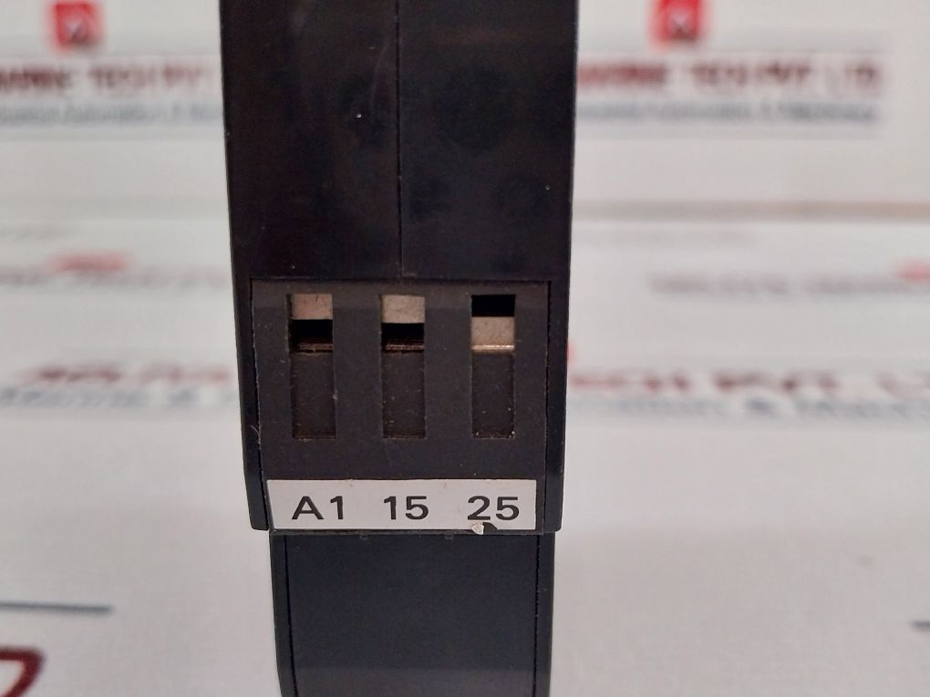 Omron H3Dkz-a2 Timer 0.1S-1200H