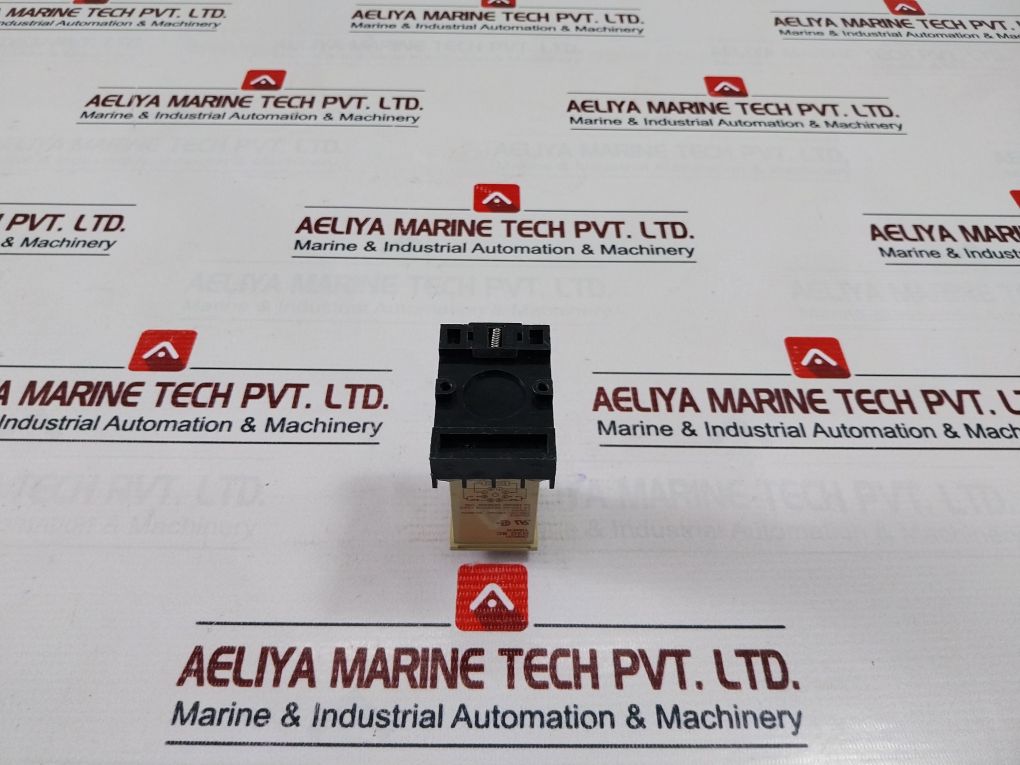 Omron H3G-8C 24 Vdc 30 Sec. Timer H3G8C