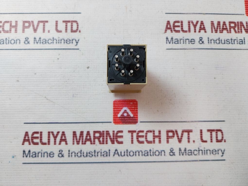 Omron H3G-8C Timer 50/60Hz