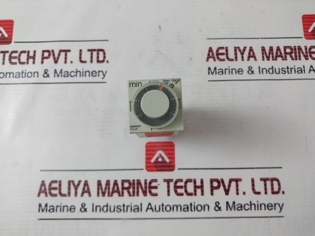 Omron H3Ja-8A Timer