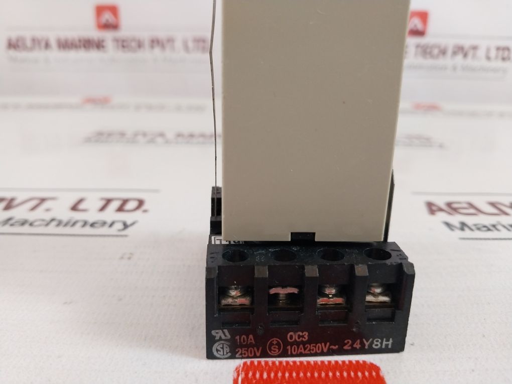 Omron H3Ja-8C Multi-function Solid State Timer 200 To 240 Vac
