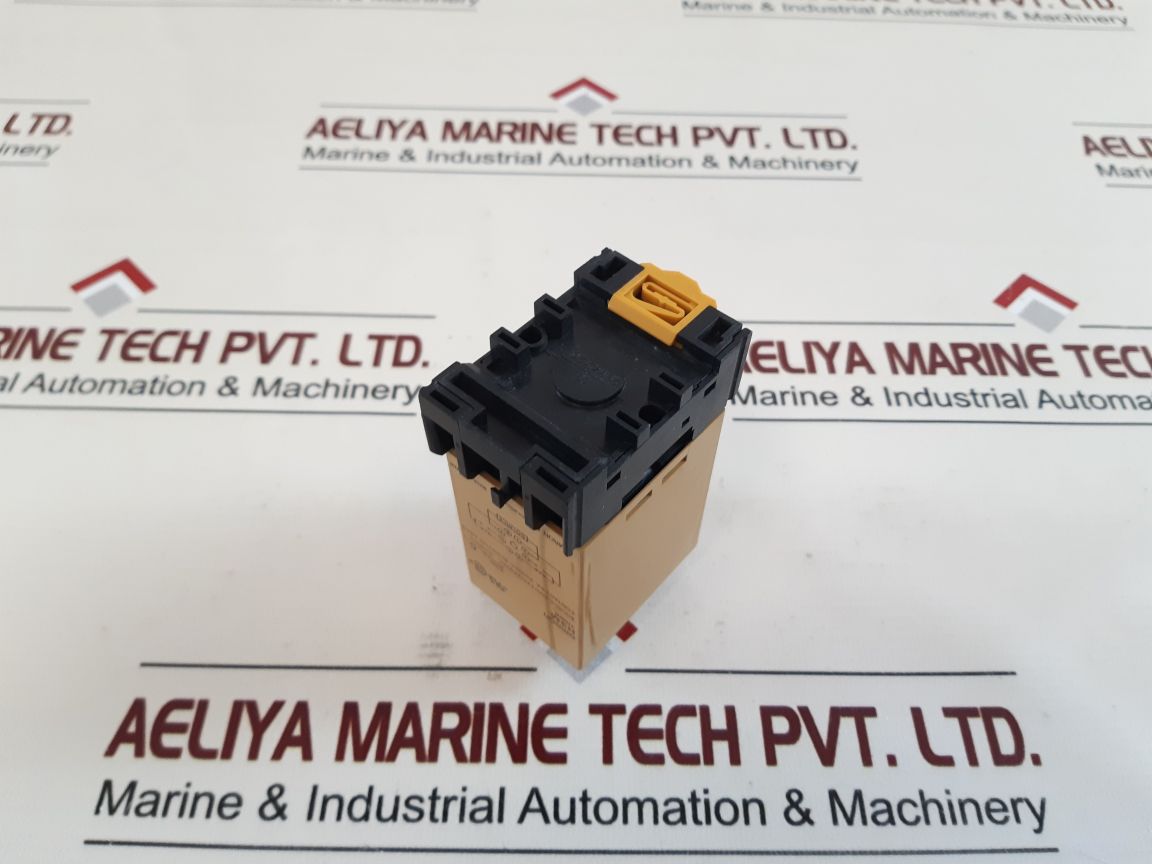 Omron H3M Timer 200/220/240Vac