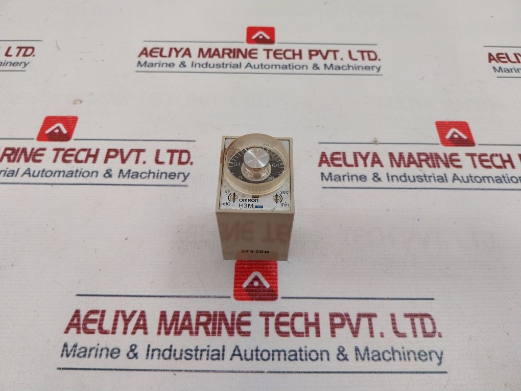 Omron H3M Timer 0-0.5 5A 250 Vac