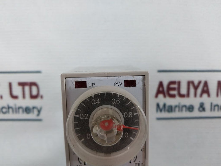 Omron H3M Timer 0 To 1.0 24Vdc 5A 250Vac