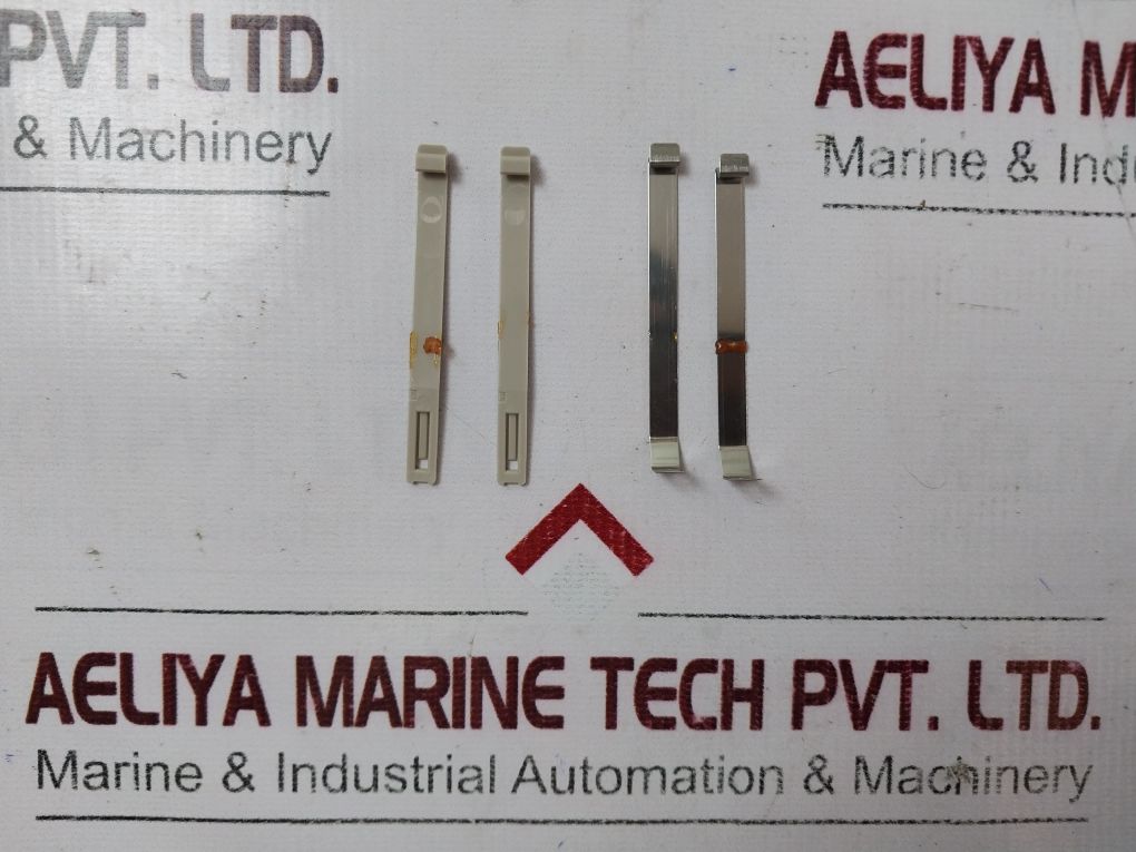 Omron H3M Timer Series: B 200/220/240Vac 50/60Hz