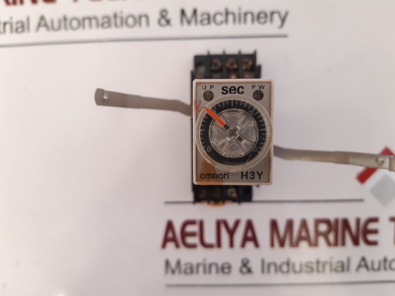 Omron H3Y-2 Timer Ac250V