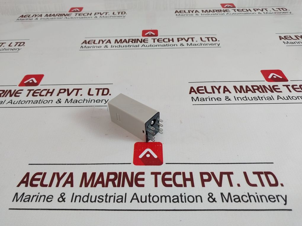 Omron H3Y-2-c Timer 0-10 Sec