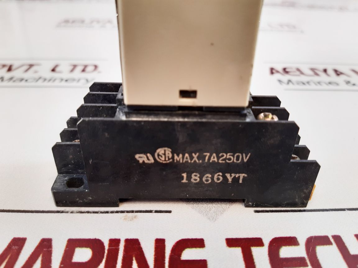 Omron H3Y-2 Timer 0 To 30 Sec