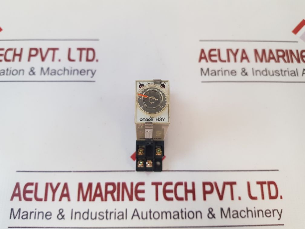 Omron H3Y-2-timer 100Vac