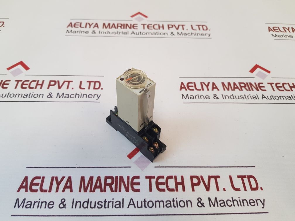 Omron H3Y-2-timer 100Vac