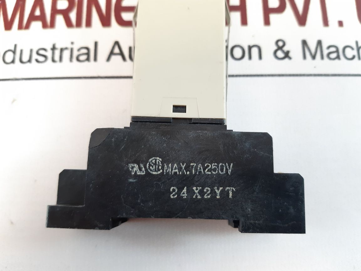Omron H3Y-2 Timer 0 To 120 Sec