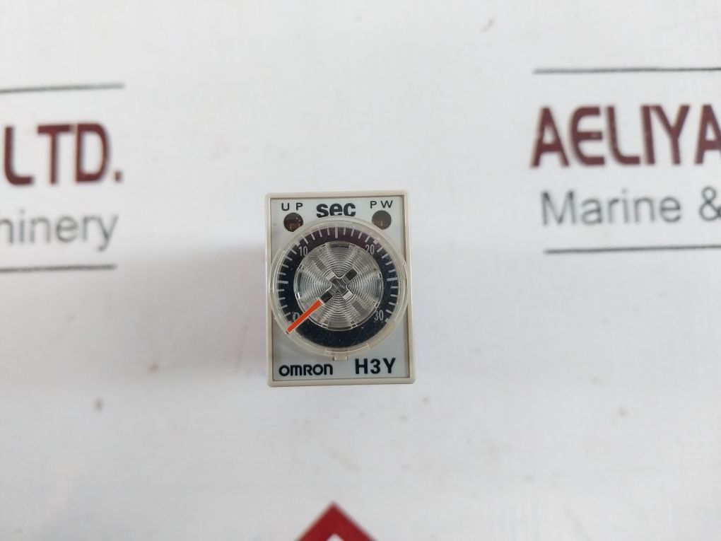 Omron H3Y-2 Timer 0-30 Sec