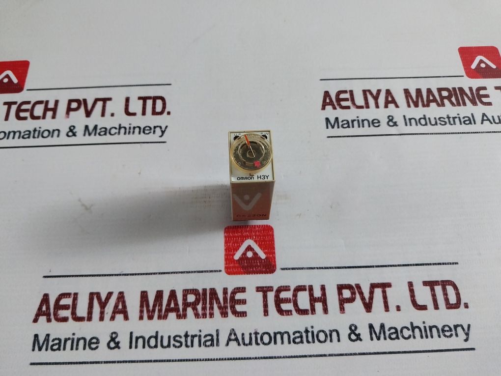 Omron H3Y-2 Timer 0-10 Sec 100Vac