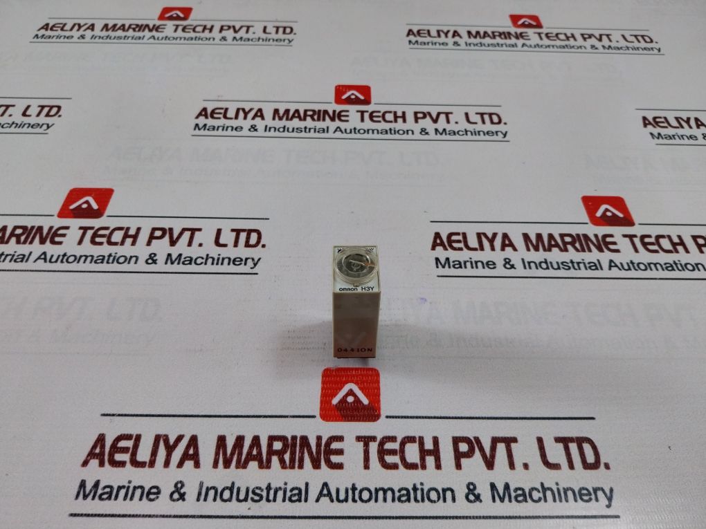 Omron H3Y-2 Timer 5A 24Vdc