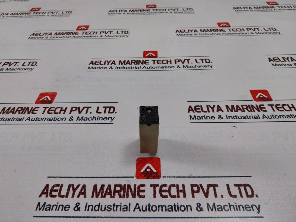 Omron H3Y Timer 250Vac