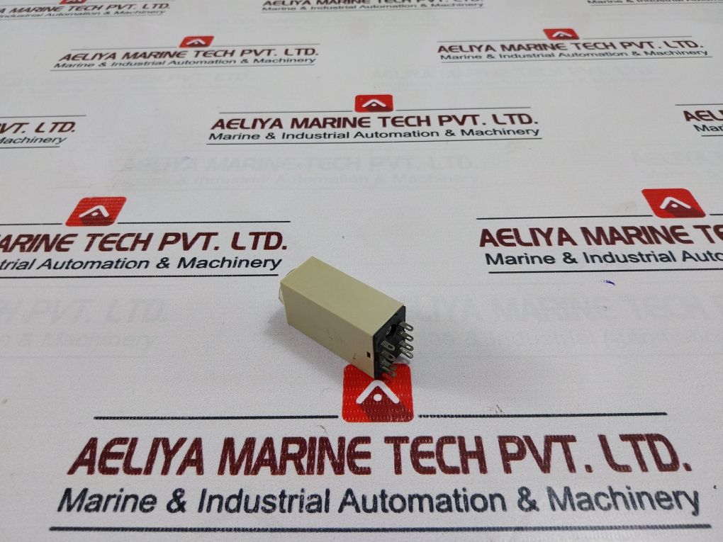 Omron H3Y Timer 250Vac