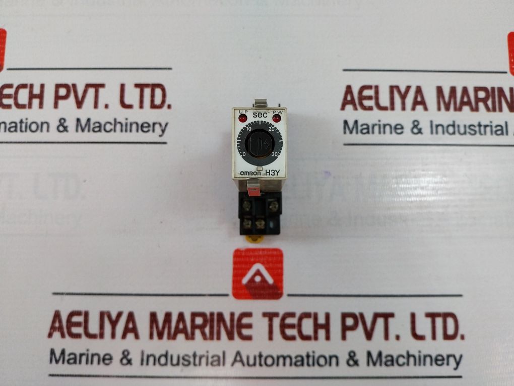 Omron H3Y-2 Timer Relay