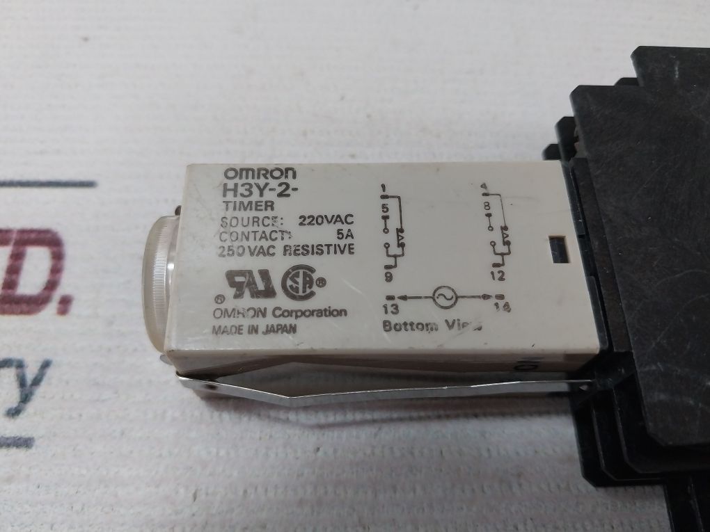 Omron H3Y-2 Timer Relay With Base