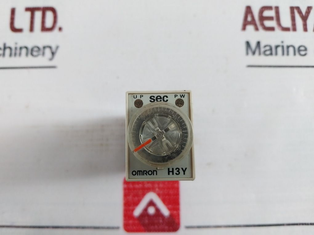 Omron H3Y-4-c Timer Ac250V~ 