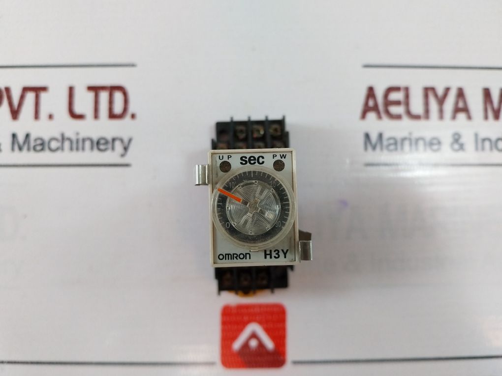 Omron H3Y-4-c Timer 0-30 Sec