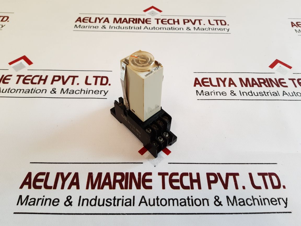 Omron H3Y-4-timer 0 To 30 Sec With Base