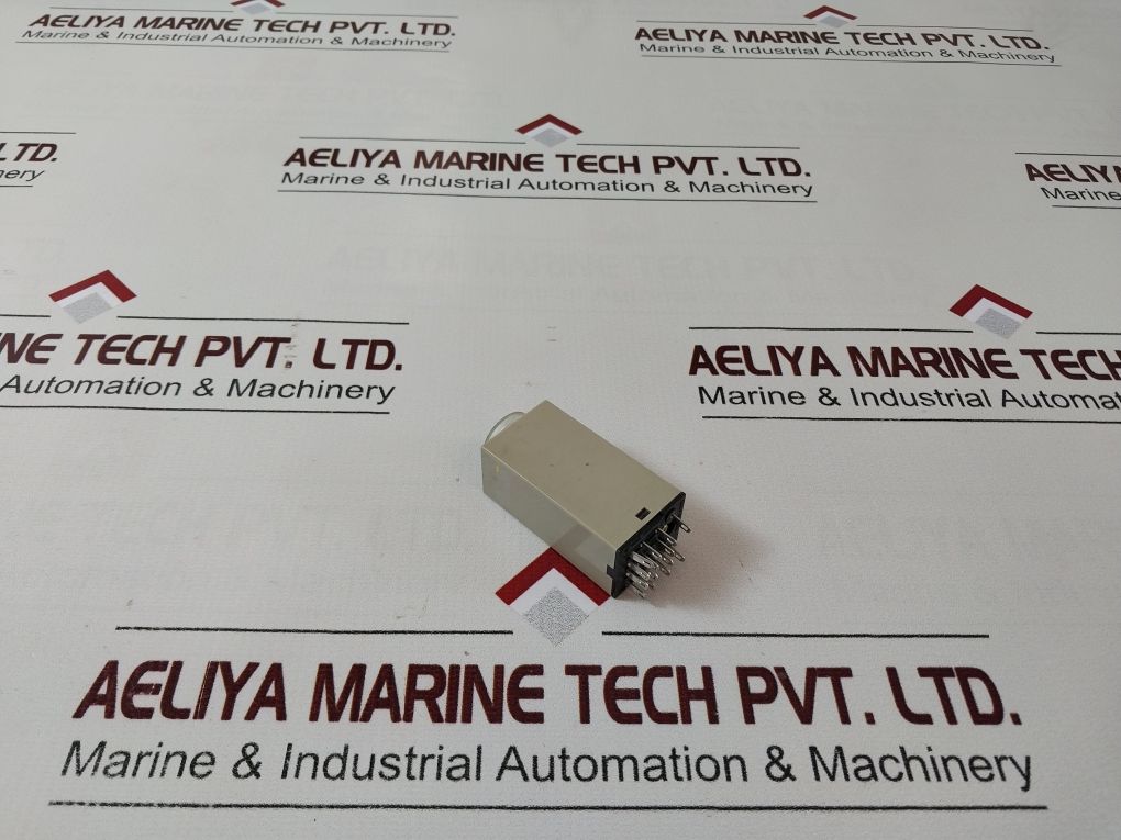 Omron H3Y-4 Timer 0-30 Sec