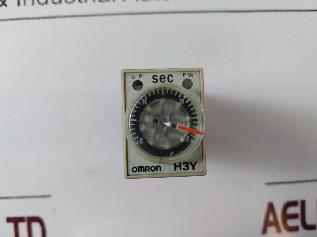 Omron H3Y-4 Timer 0-30 Sec