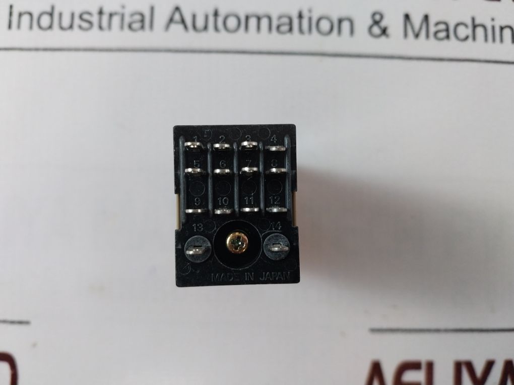 Omron H3Y-4 Timer 0-30 Sec