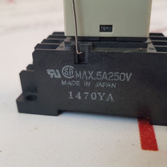 Omron H3Y-4 Timer 0 To 5 Sec