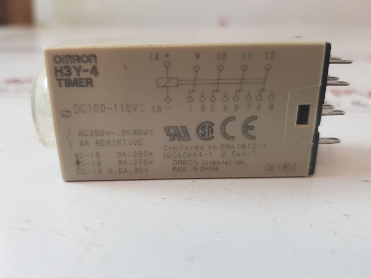 Omron H3Y-4 Timer 0-1.0 Sec