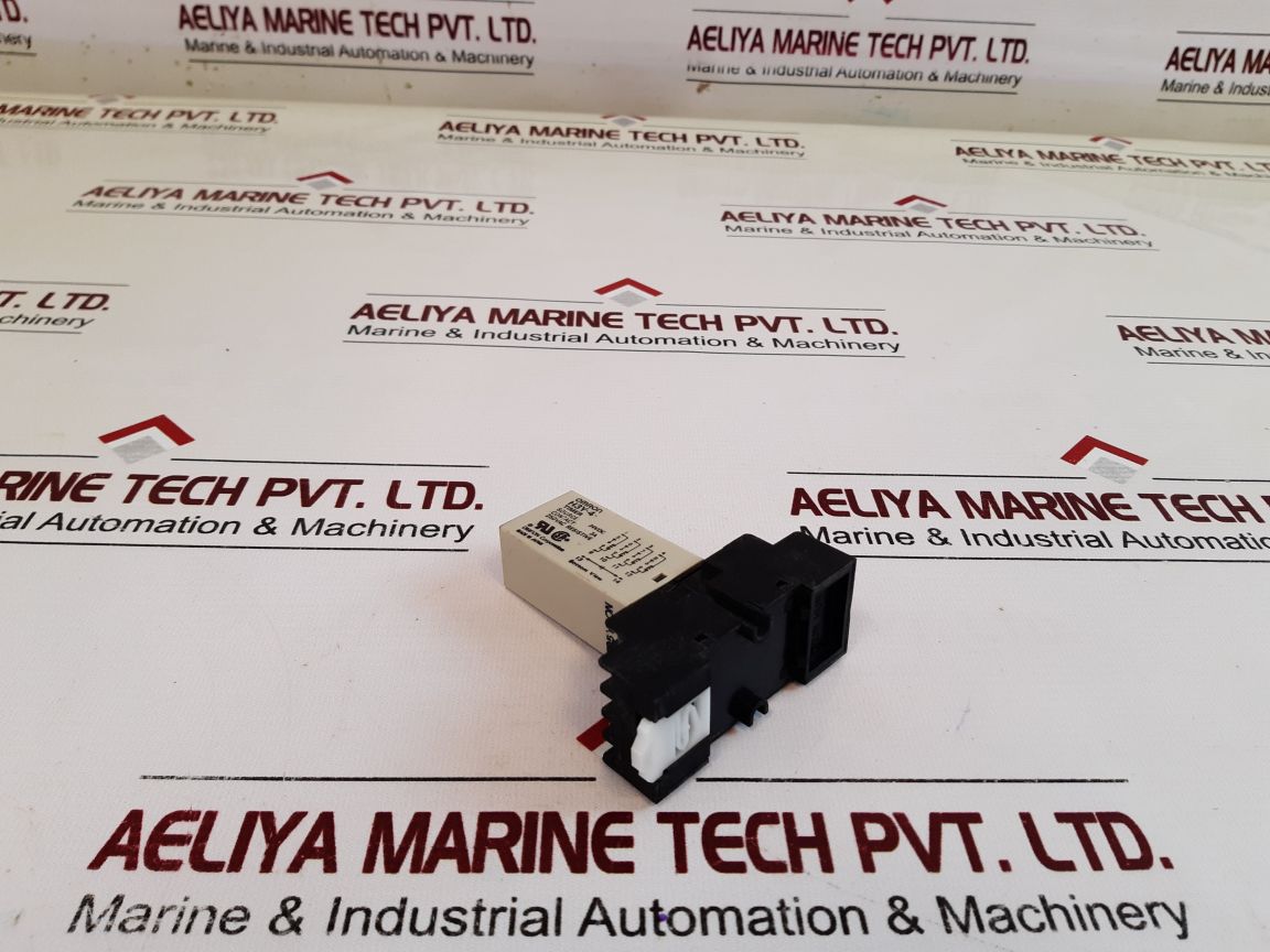 Omron H3Y-4 Timer 0 To 10 Sec With Socket Base
