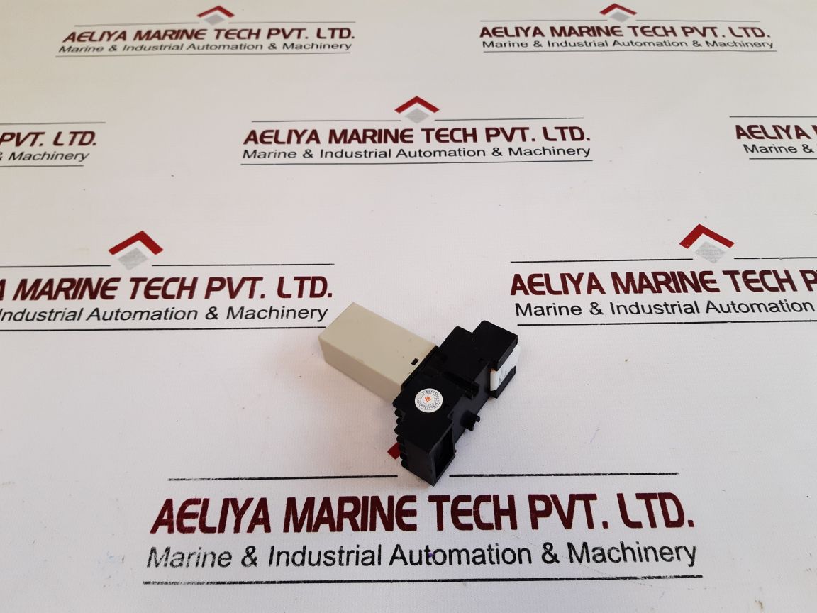 Omron H3Y-4 Timer 0 To 10 Sec With Socket Base
