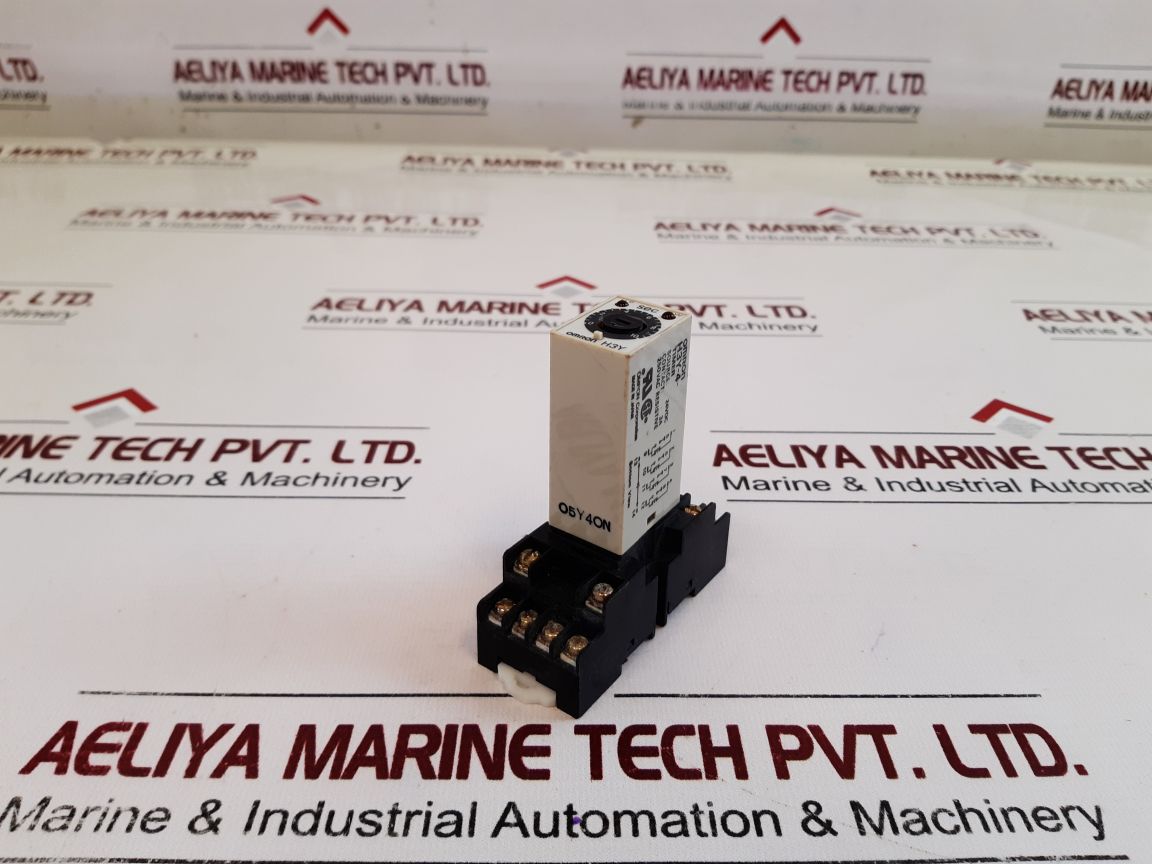 Omron H3Y-4 Timer 0 To 10 Sec With Socket Base
