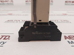 Omron H3Y-4 Timer With Base 0-30 Sec
