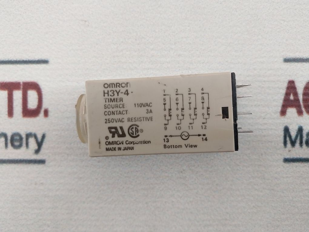 Omron H3Y-4 Timer With Base 0-30 Sec