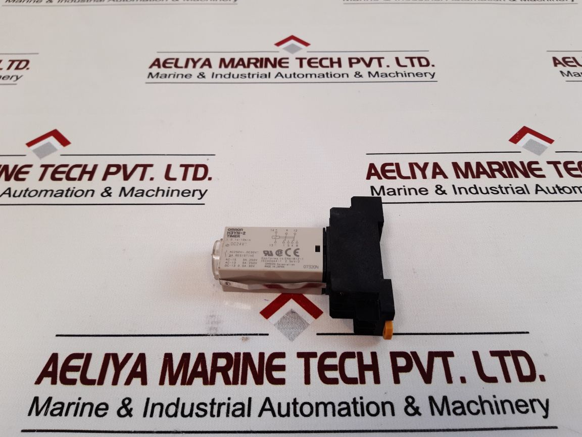 Omron H3Yn-2 Timer