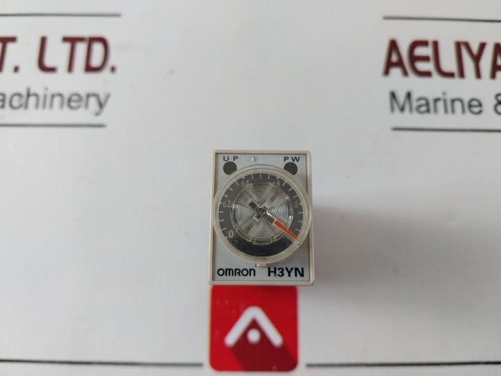 Omron H3Yn-2 Timer 0.1S-10 Min Ac 100-120V
