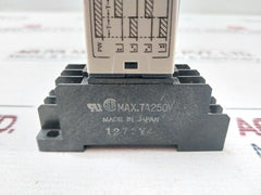 Omron H3Yn-2 Timer 0.1S-10 Min 5A