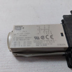 Omron H3Yn-2 Timer 0.1S-10 Min 5A