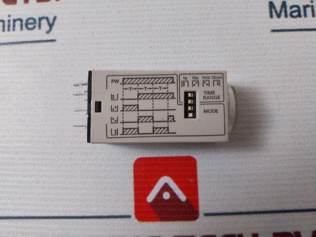 Omron H3Yn-2 Timer 0.1S-10 Min Ac250V~, Dc30V
