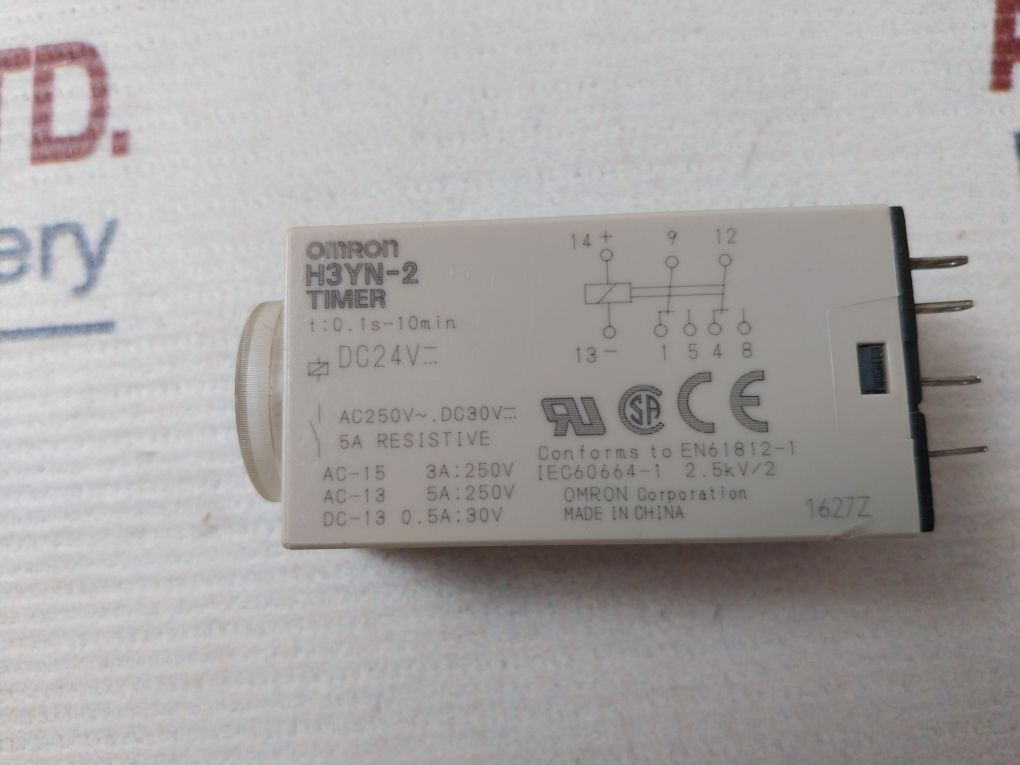 Omron H3Yn-2 Timer Ac250V~