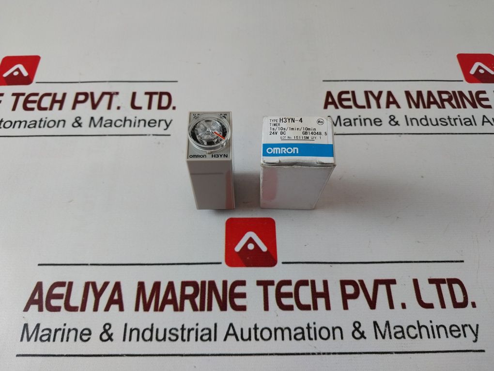 Omron H3Yn-4 Timer
