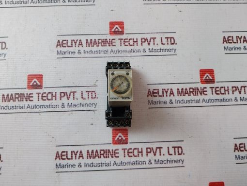 Omron H3Yn-4 Timer Relay H3Yn Series With Base 0.1S - 10Min
