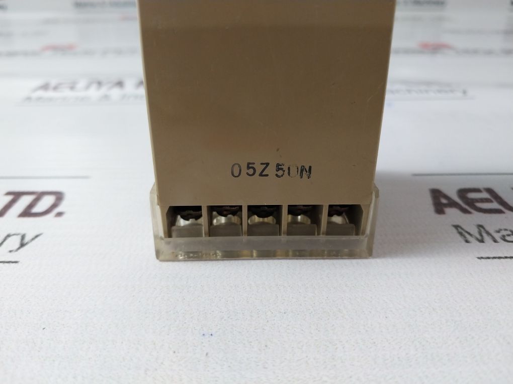 Omron H7Cr-cwvg-500 Digital Counter 24Vdc 50Ma