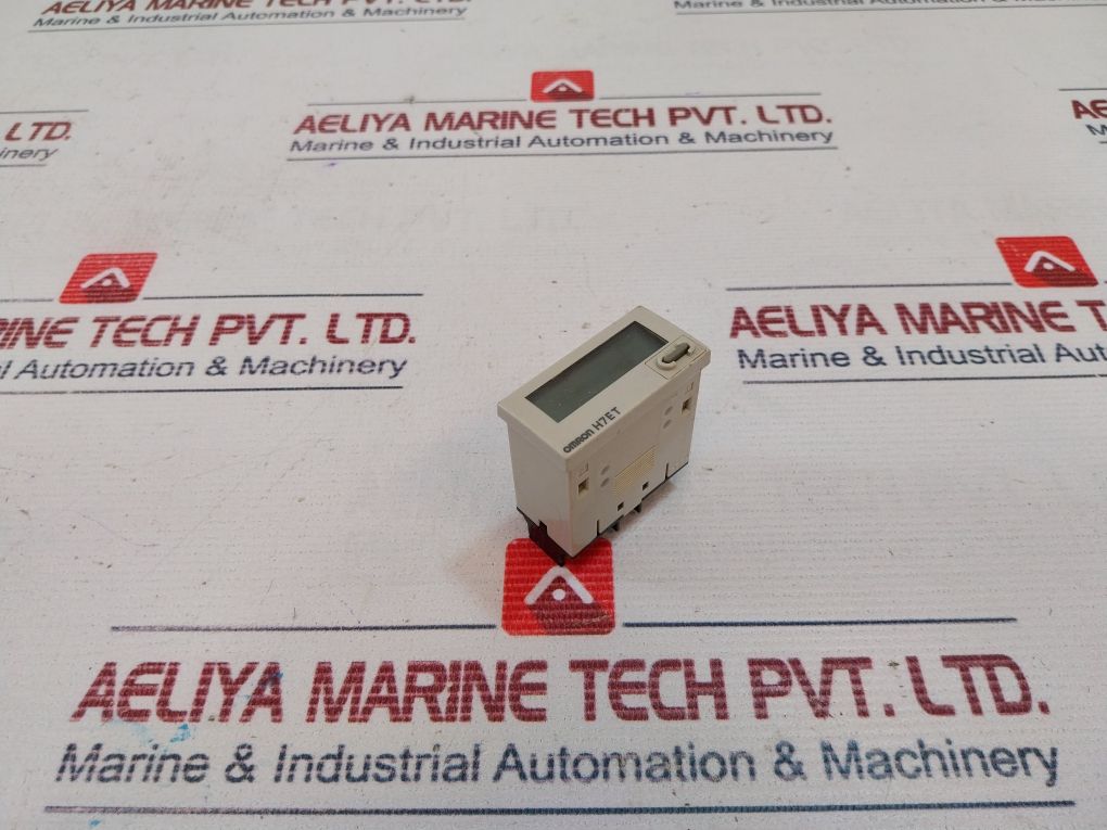 Omron H7Et-n Time Counter 