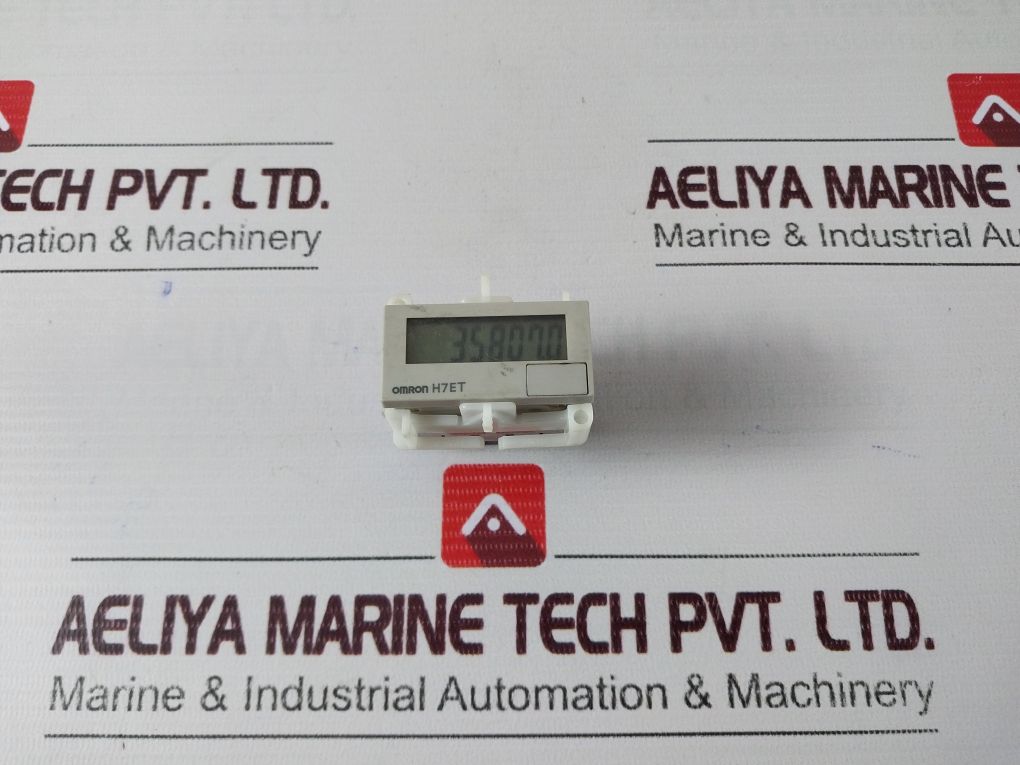 Omron H7Et-nv-300 Digital Time Counter 4.5-30V
