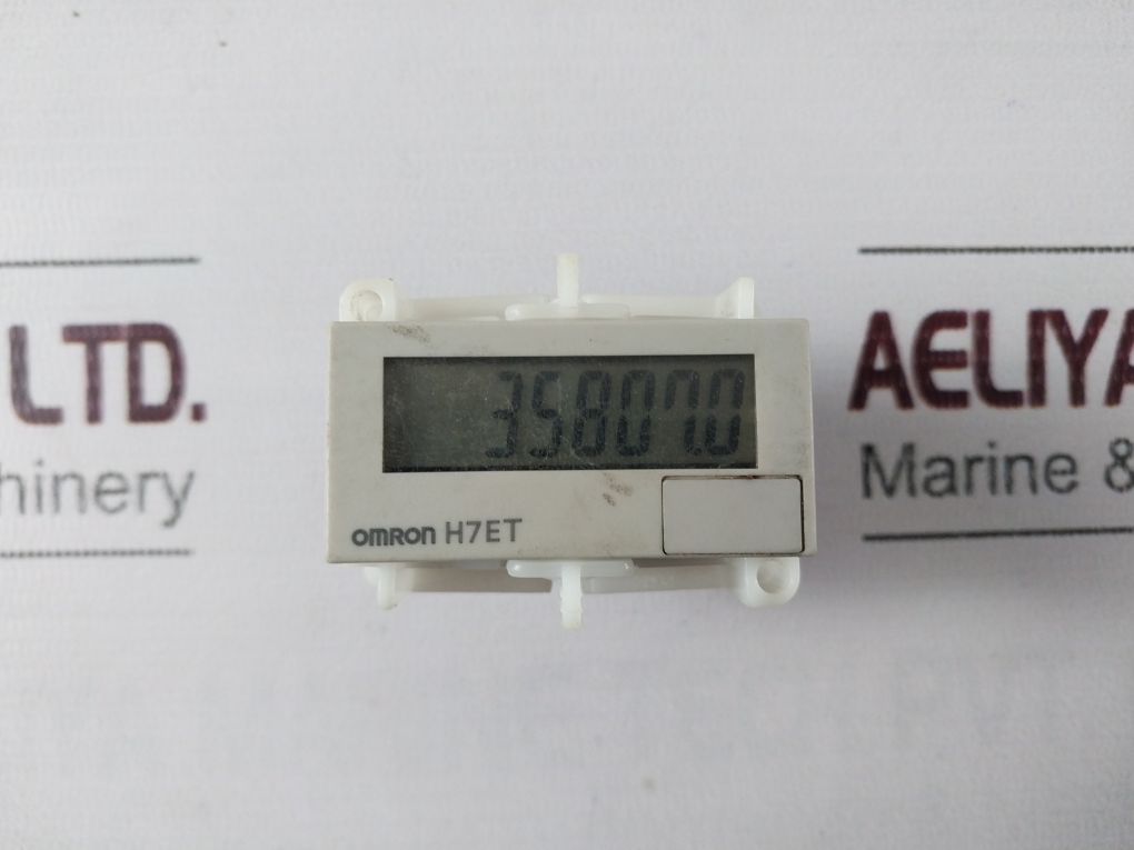 Omron H7Et-nv-300 Digital Time Counter 4.5-30V