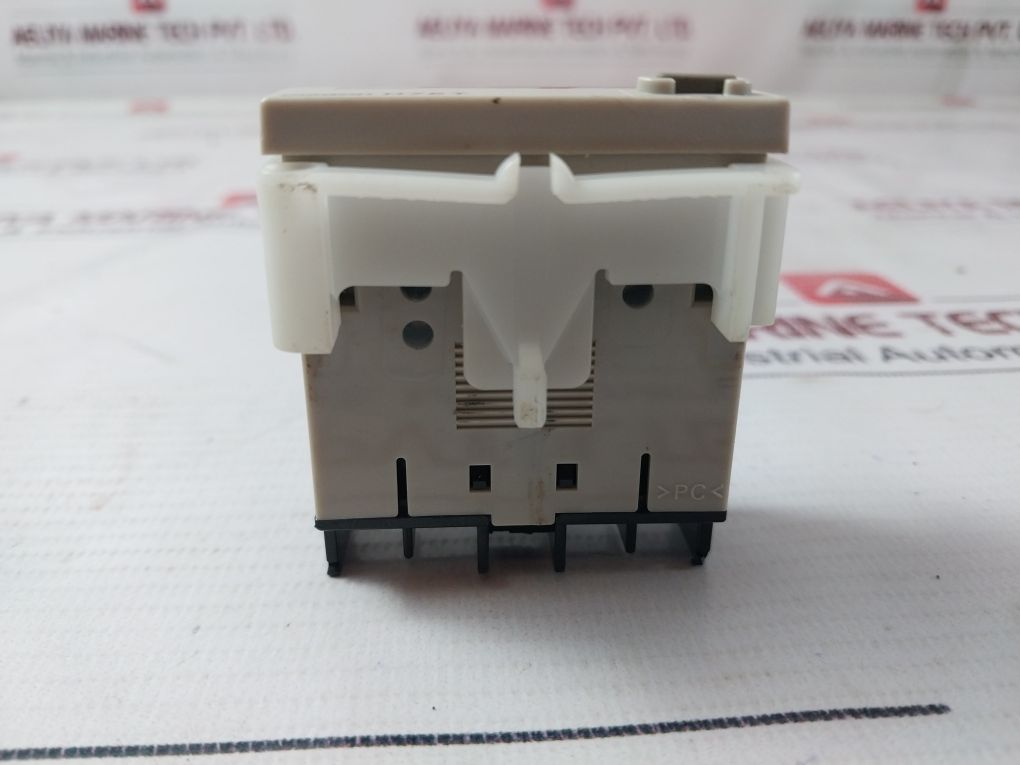 Omron H7Et Timer Counter 4.5-30V Dc